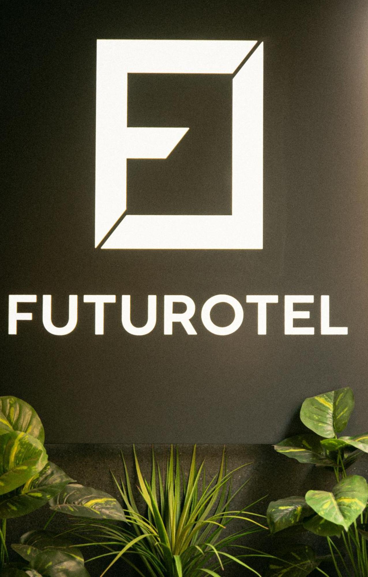 Futurotel * Seville