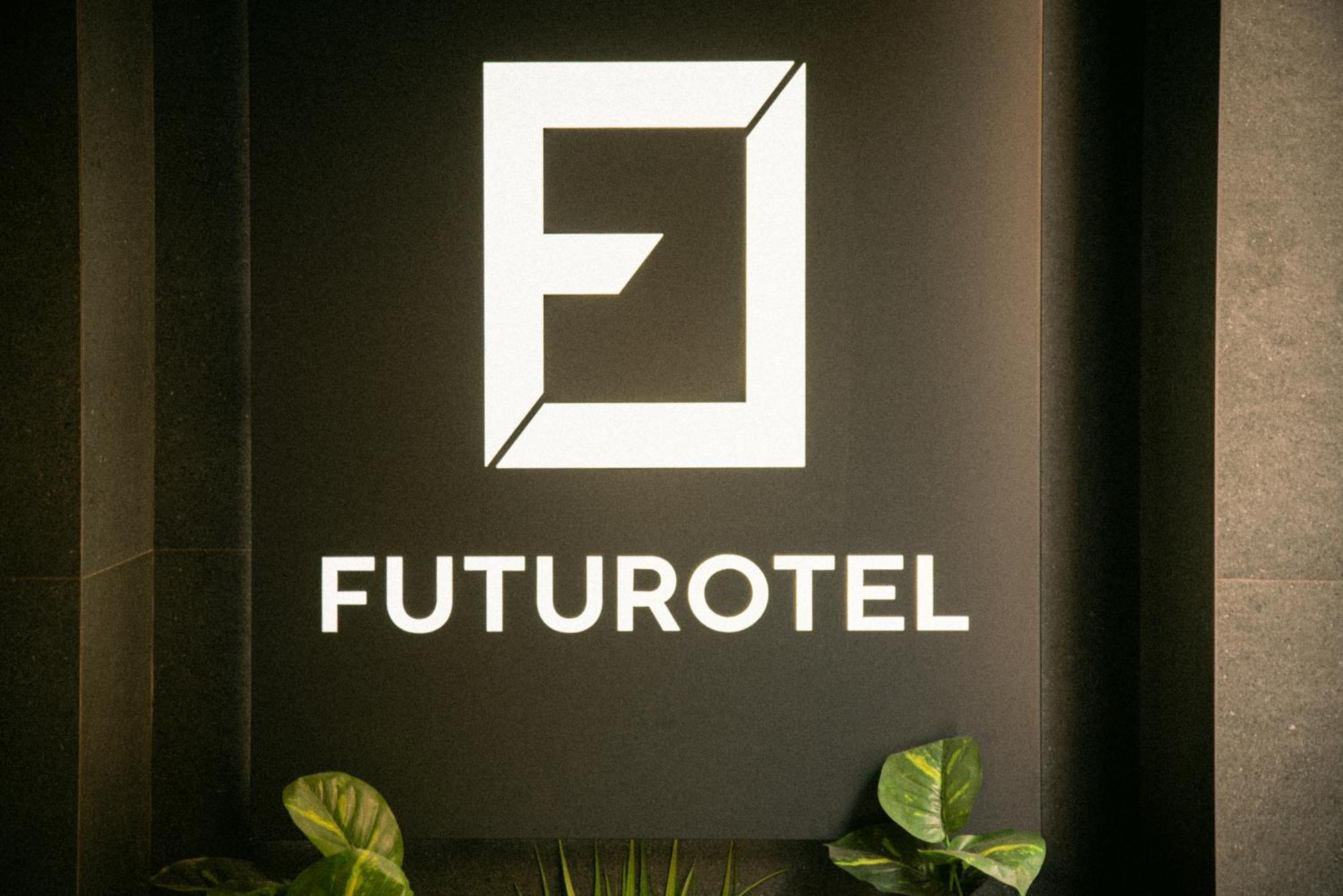 Capsule hotel Futurotel *