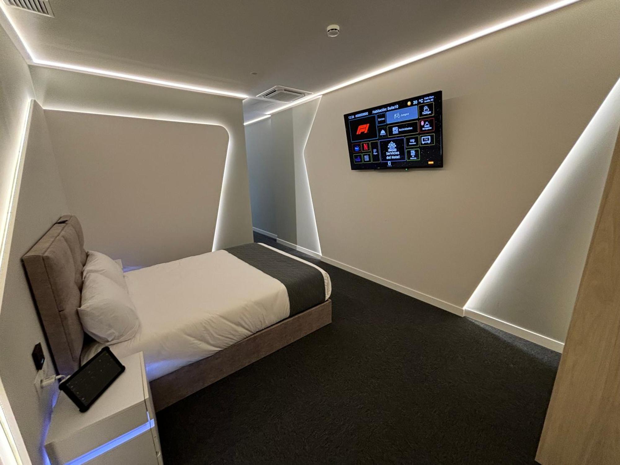 Futurotel Hotel Cápsula Sevilha